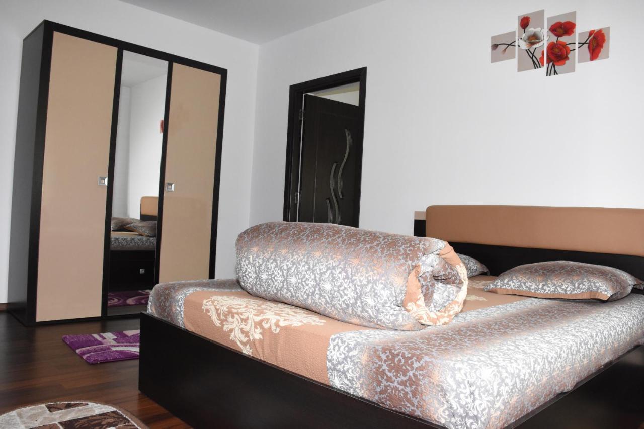 Hotel Apartament Eldya Comfort&Suites Predeal Esterno foto