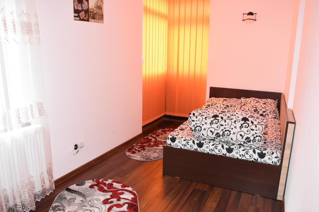 Hotel Apartament Eldya Comfort&Suites Predeal Esterno foto