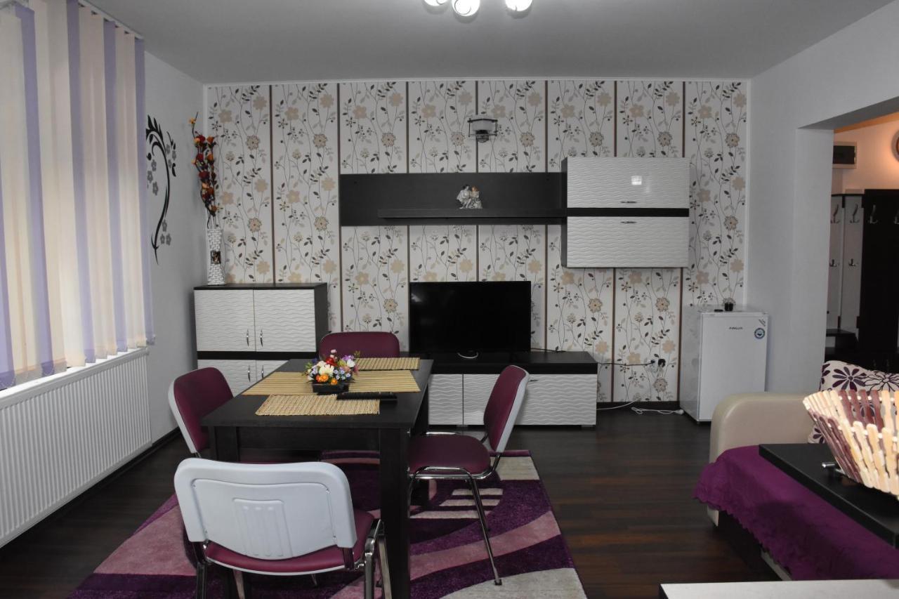 Hotel Apartament Eldya Comfort&Suites Predeal Esterno foto