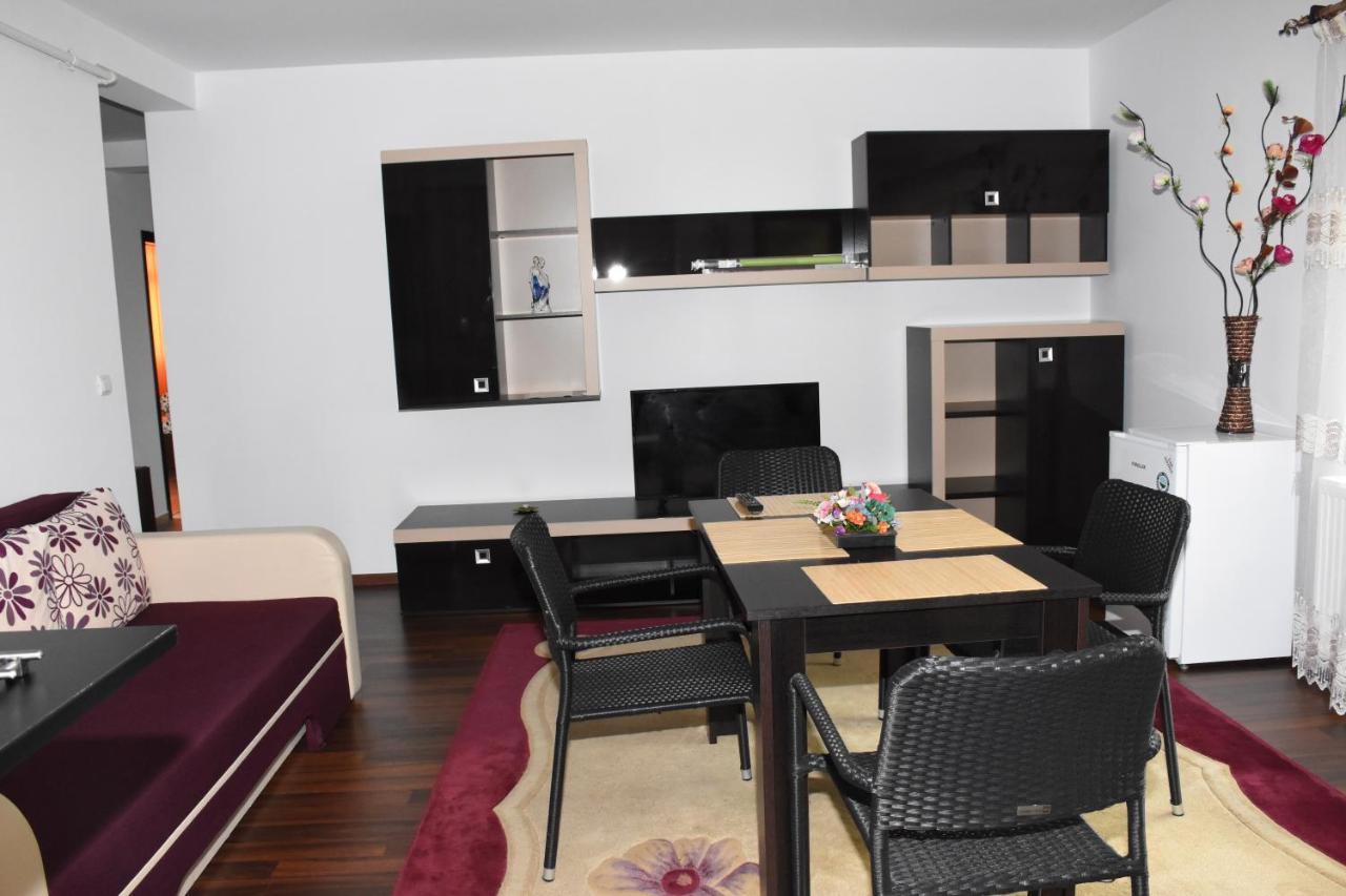 Hotel Apartament Eldya Comfort&Suites Predeal Esterno foto