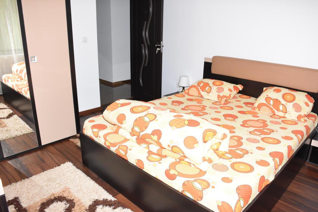Hotel Apartament Eldya Comfort&Suites Predeal Esterno foto