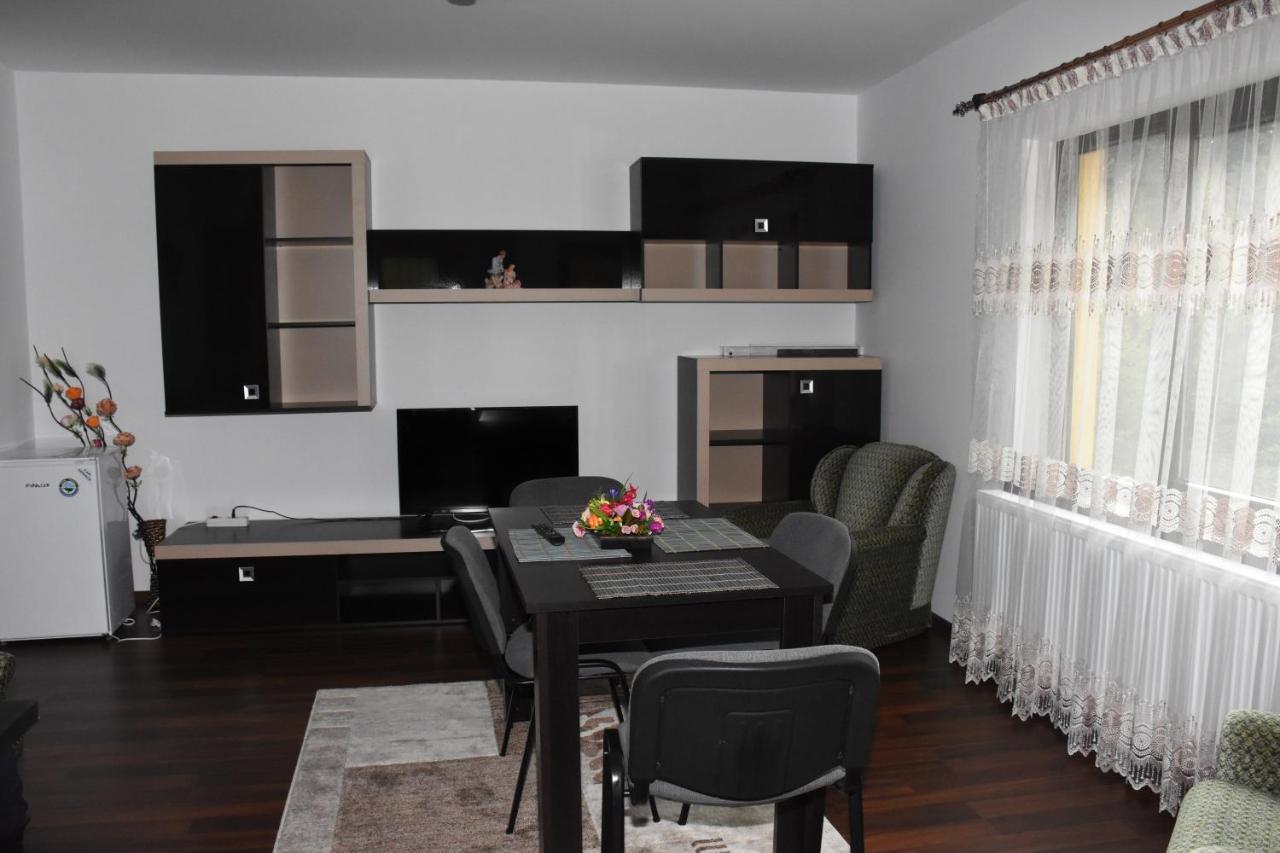 Hotel Apartament Eldya Comfort&Suites Predeal Esterno foto