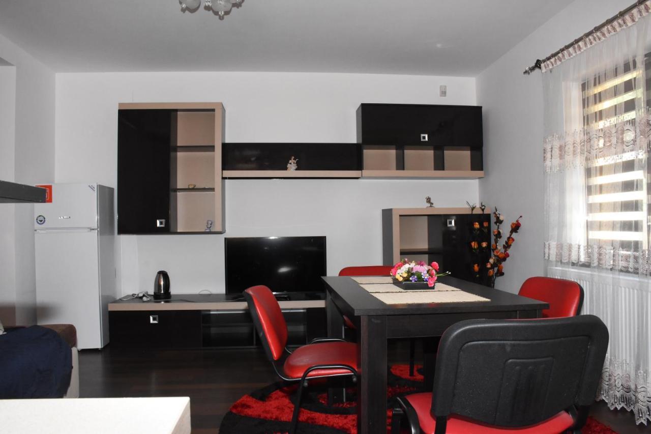Hotel Apartament Eldya Comfort&Suites Predeal Esterno foto